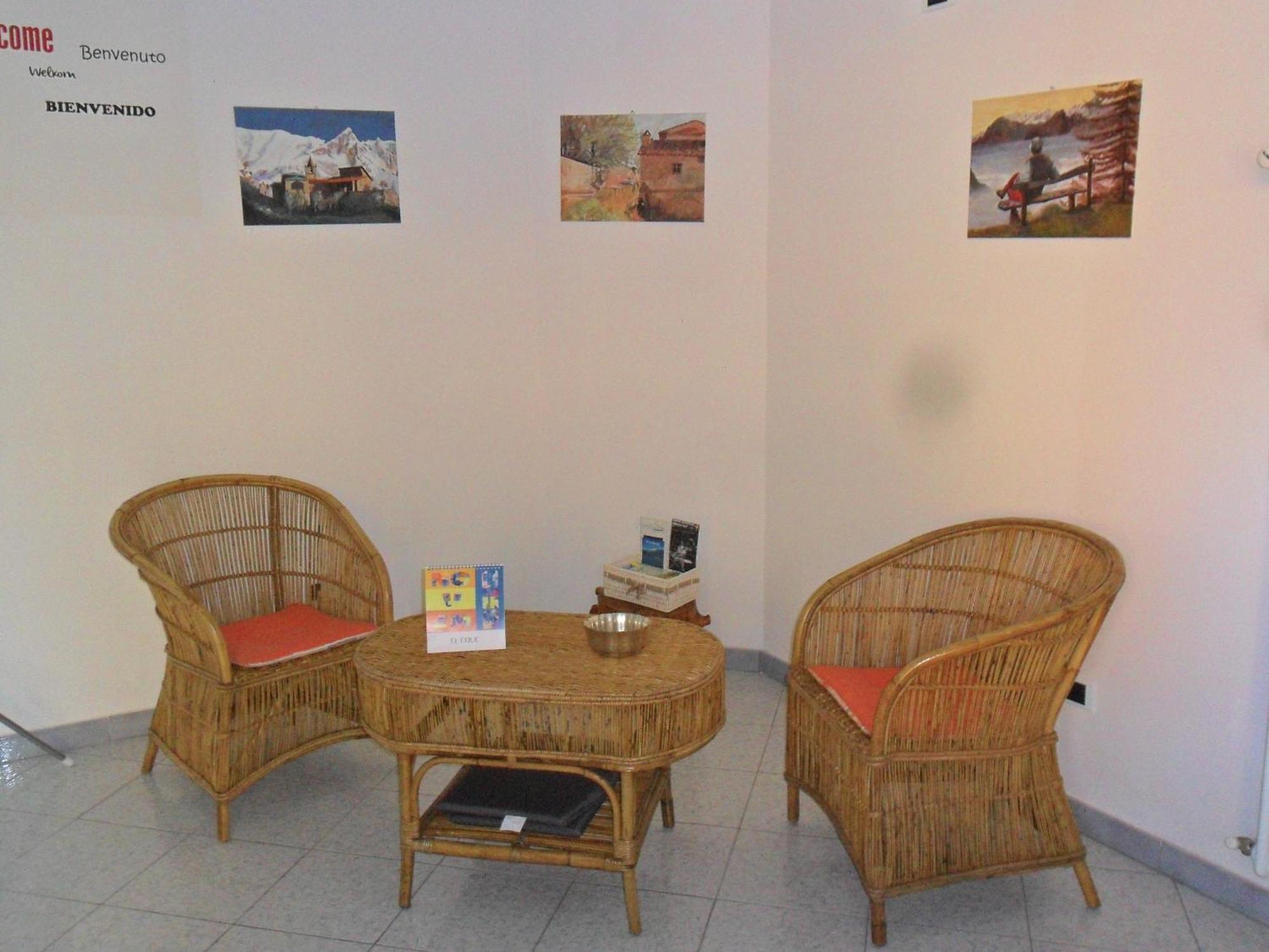 I Tre Faggi Apartment Albese Con Cassano Exterior photo